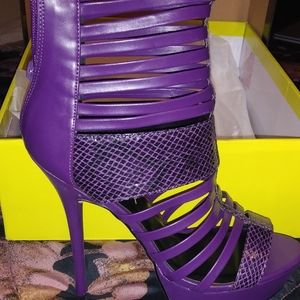 Paperfox Lancey stiletto Purple 5in heels NEW!